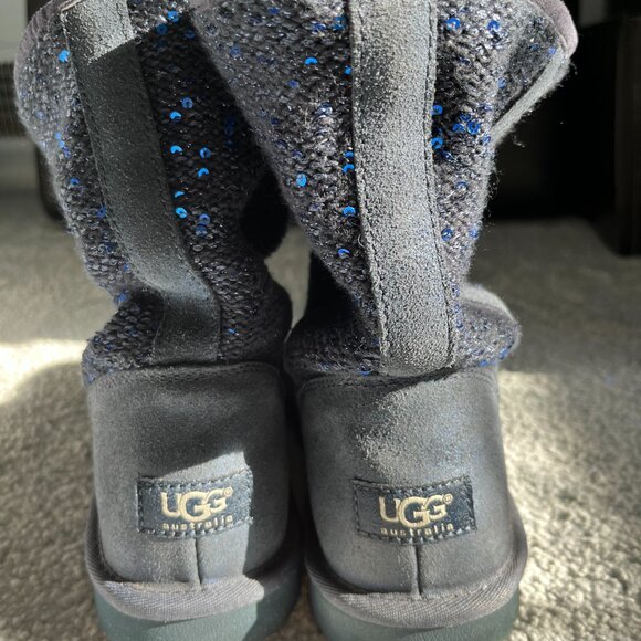 Ugg Australia Women's Classic Short Boots Blue Size 7 EUC Barely worn like NEW - Picture 3 of 6